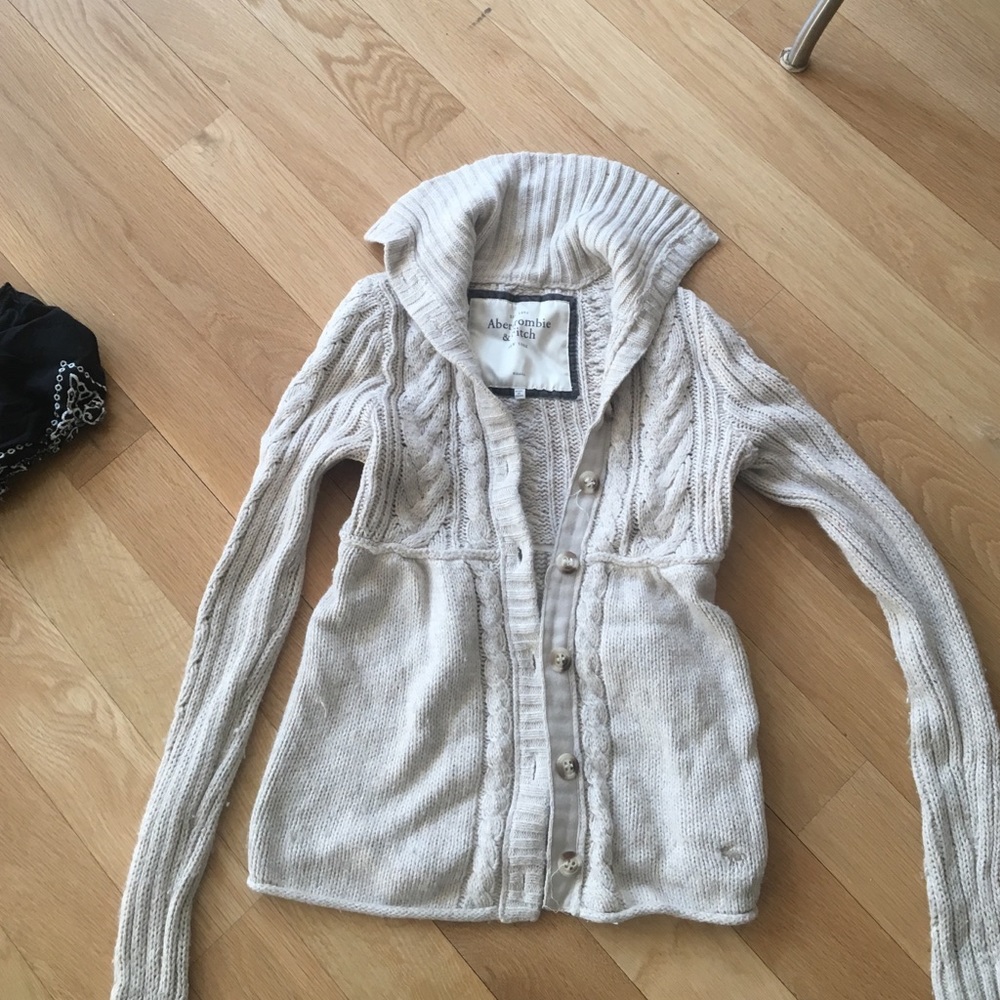 Abercrombie and Fitch woolen sweater